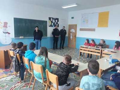 БРИГА О ДЈЕЦИ, ЗАЈЕДНИЧКА ОДГОВОРНОСТ И ОБАВЕЗА!
