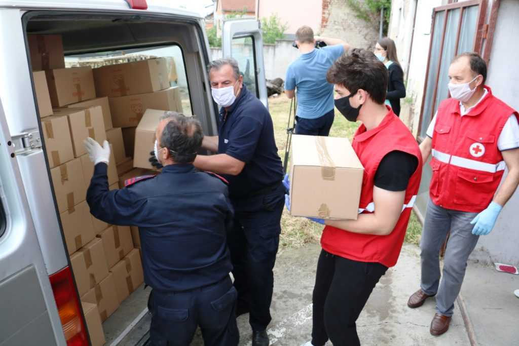 CRVENOM KRSTU DERVENTA DONIRANO 260 PAKETA
