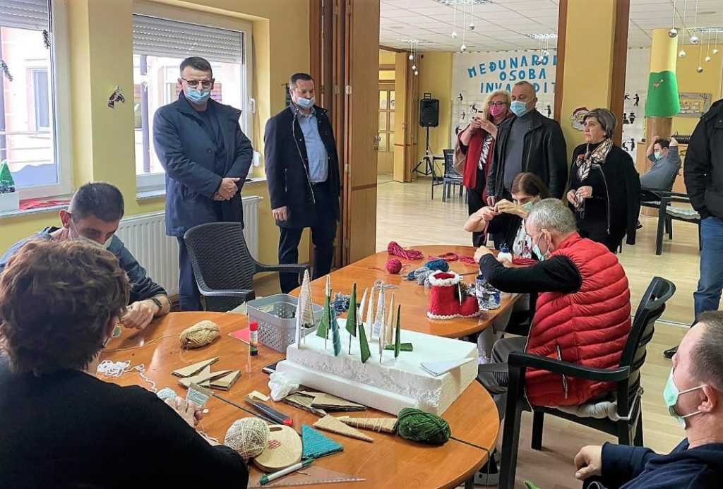 PREDSJEDNIK VLADE TOPIĆ POSJETIO „KUĆU NADE“